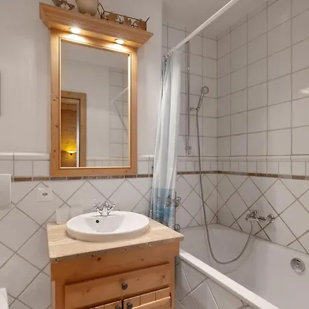 Antares R05 By Interhome * קראנס-מונטנה